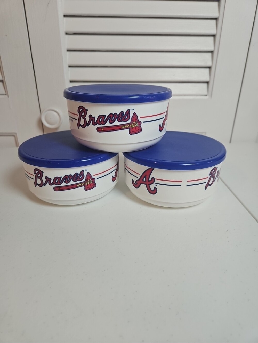 3 Vintage Atlanta Braves 2004 Plastic Bowls With Lids USA Baseball